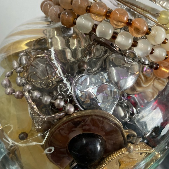 Total 3.11 Lb (Including glass Jar) Jewelry Scraps mixed pcs Mystery Lot 📿 - Picture 10 of 17